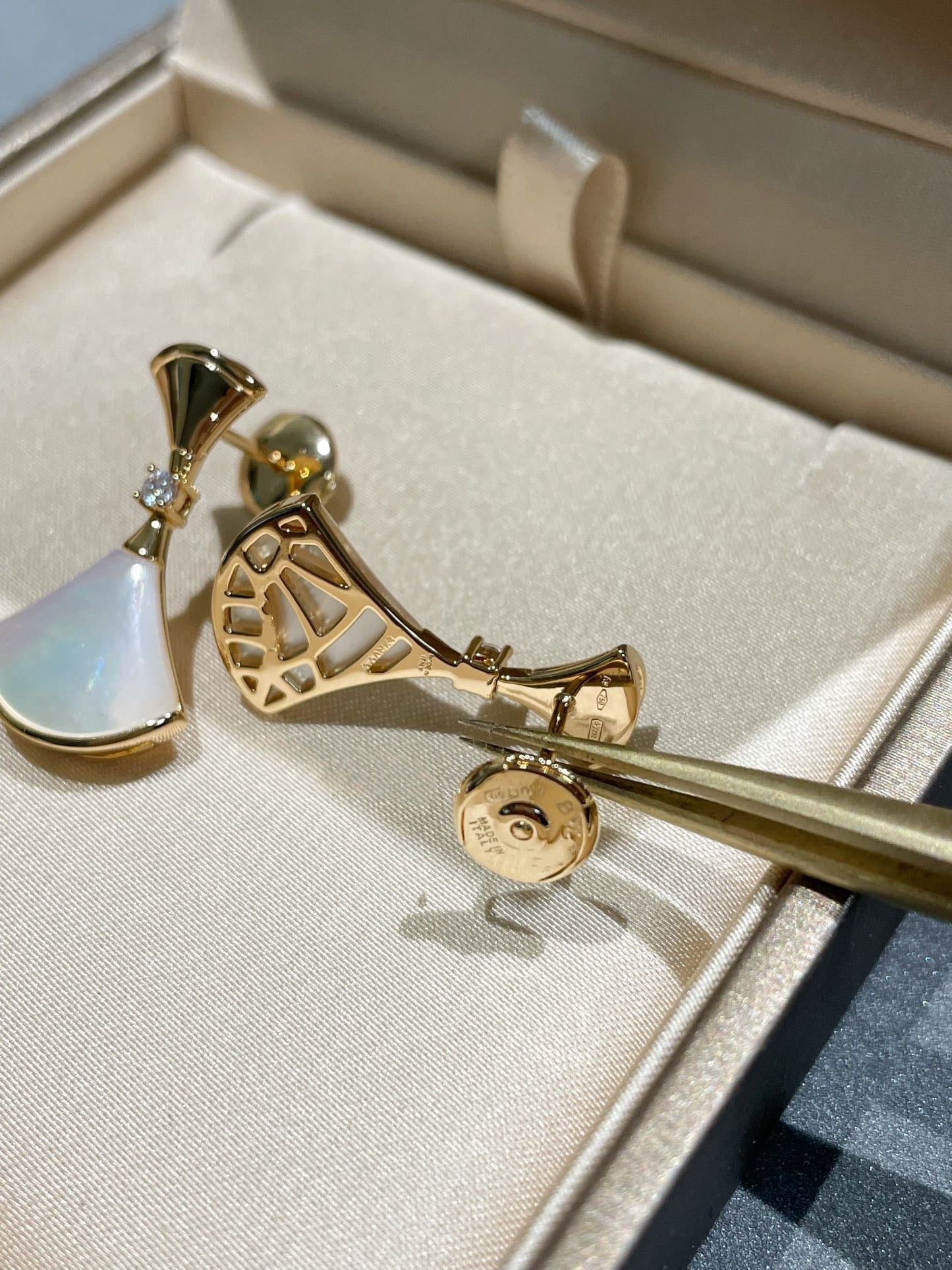 [Lunabriance]DREAM MOP 1 DIAMOND EARRINGS