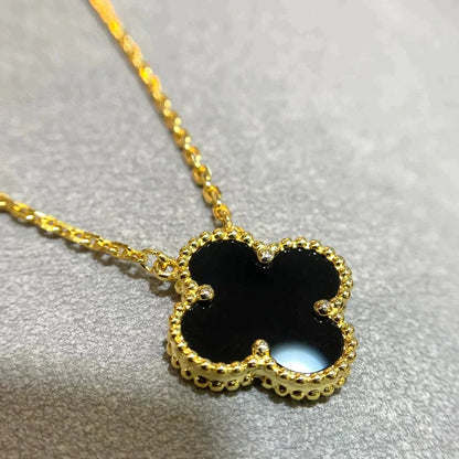 [Lunabriance]CLOVER 15MM BLACK ONYX SINGLE FLOWER NECKLACE