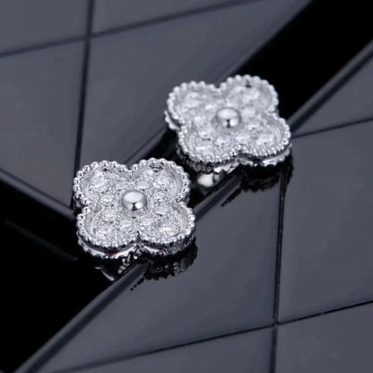 [Lunabriance]CLOVER 1 MOTIFS DIAMOND STUD EARRINGS SILVER