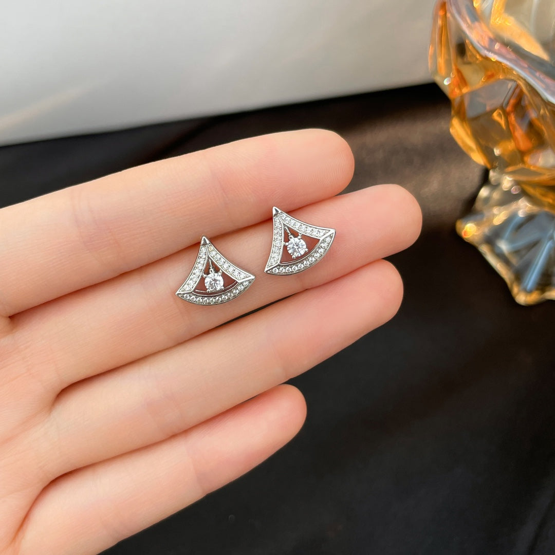 [Lunabriance]DREAM MINI DIAMOND STUD EARRINGS
