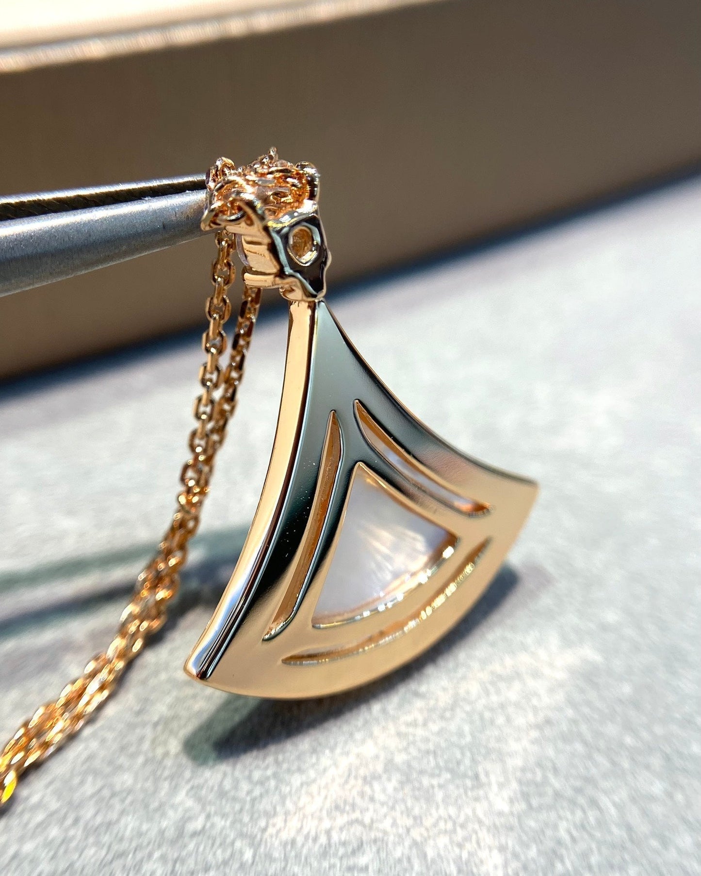 [Lunabriance]DREAM MOP DIAMOND PAVED PINK GOLD NECKLACE