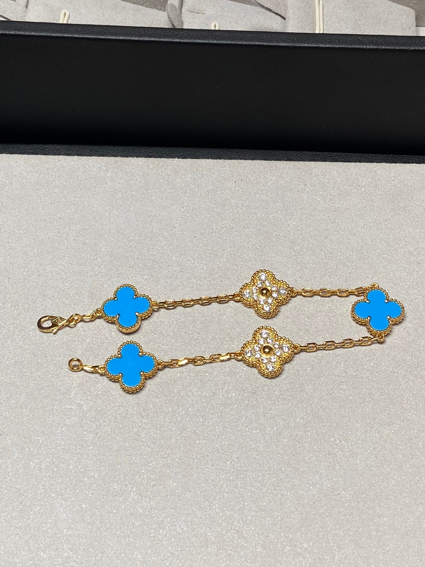 [Lunabriance]CLOVER 5 MOTIF BLUE CHALCEDONY DIAMOND GOLD BRACELET