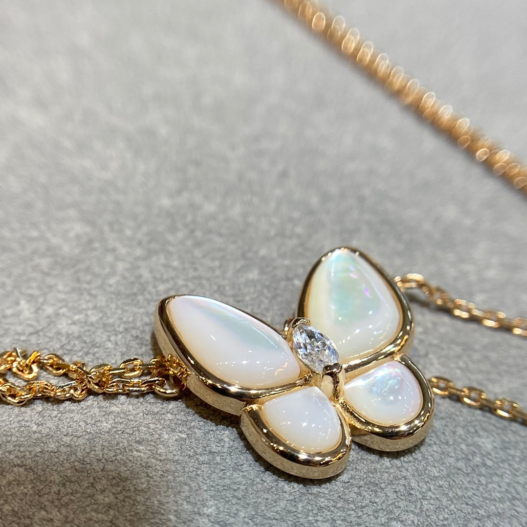 [Lunabriance]BUTTERFLY MOP DIAMOND NECKLACE