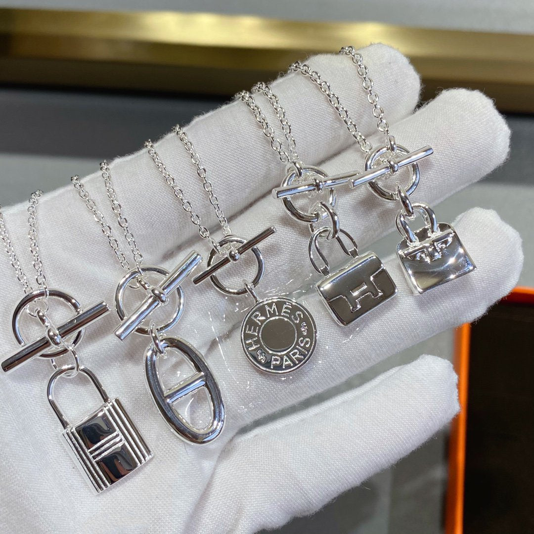 [Lunabriance]CONSTANCE PEDANT SILVER NECKLACE