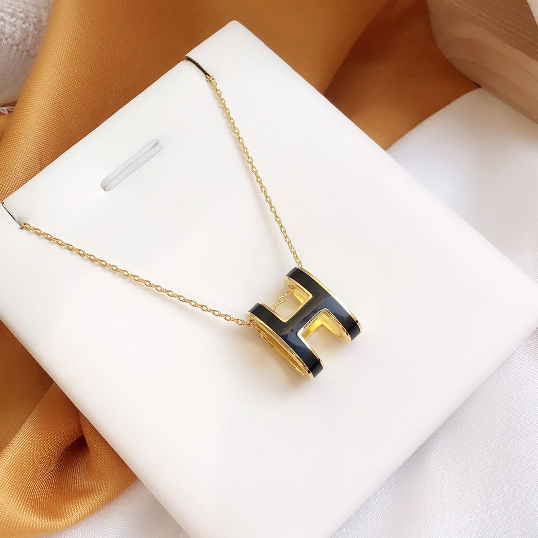 [Lunabriance]HM CLIC BLACK ENAMEL GOLD NECKLACE