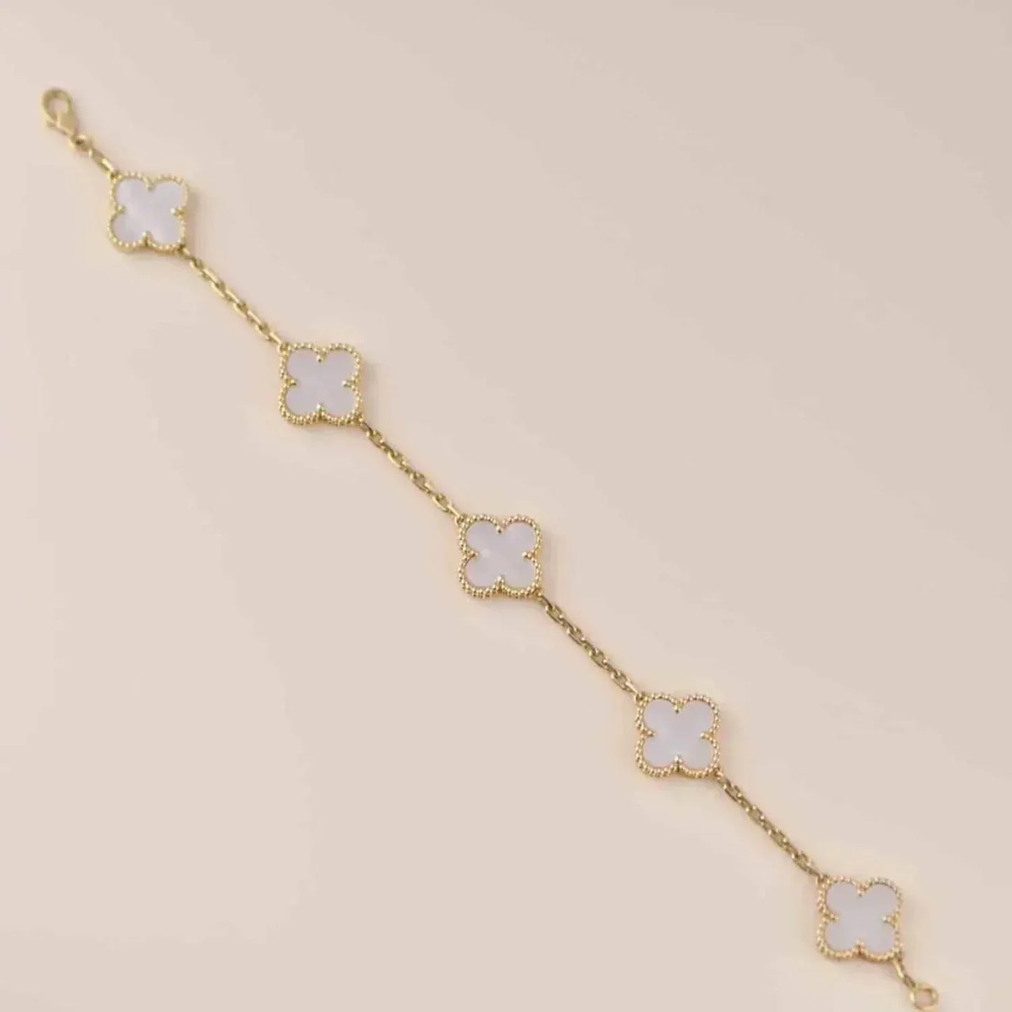 [Lunabriance]CLOVER  5 MOTIF WHITE MOP BRACELET